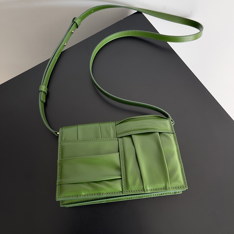 Designer de luxo mini cassete crossbody saco espelho qualidade feminina sacos ombro 100% bezerro preto branco bolsa sacos casamento com caixa