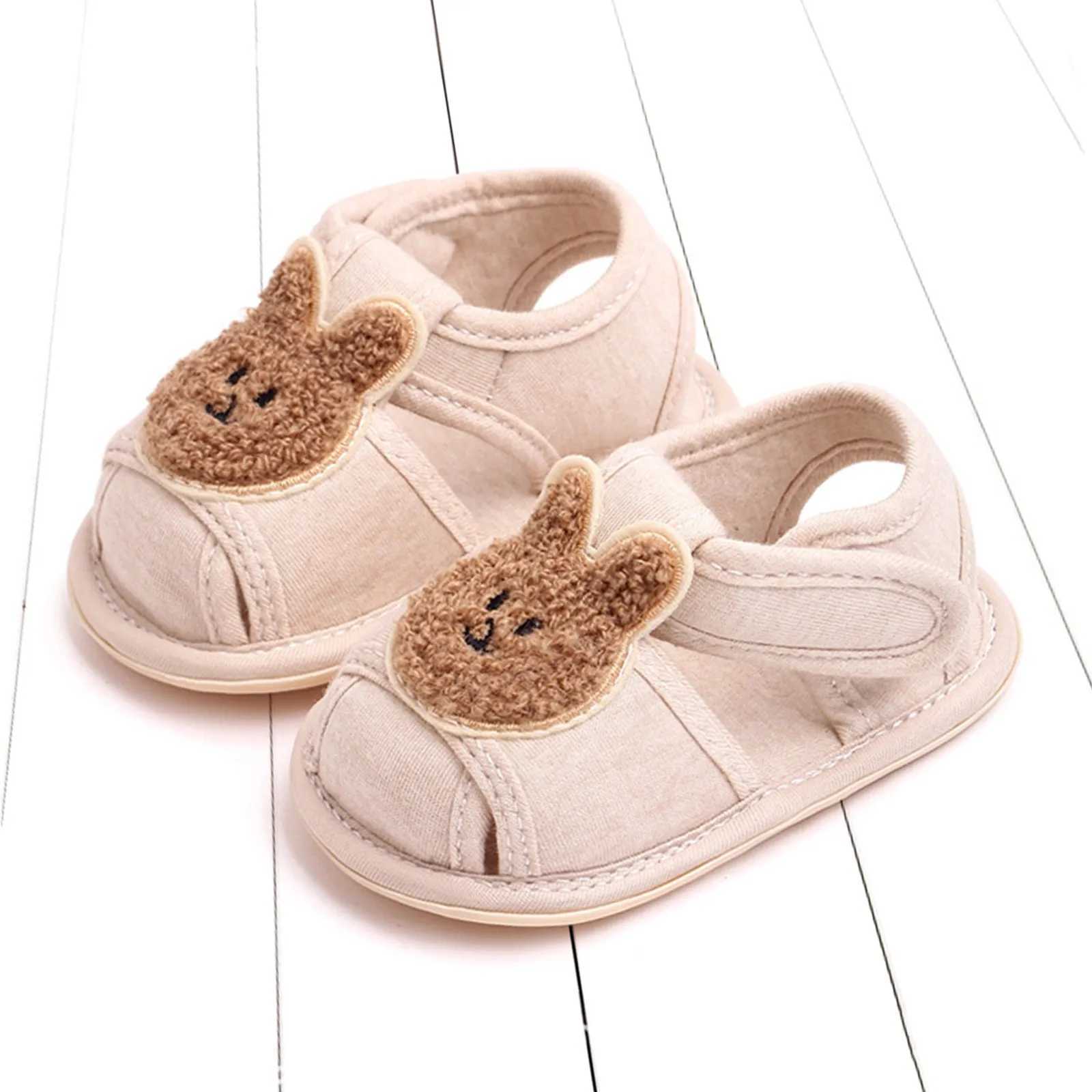 Sandali infantili neonate scarpe da bambina cartone animato orso coniglietto leggero traspirante morbido antiscivolo sandali bambini primi camminatori zapatos mujer 240329