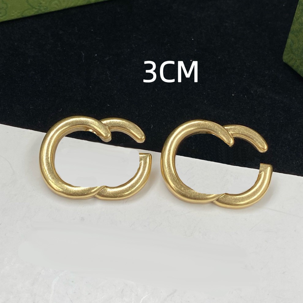 Designer örhänge Letter V LODO Stud Earing Luxury Women Fashion Hoop Jewelry Metal Earring30p