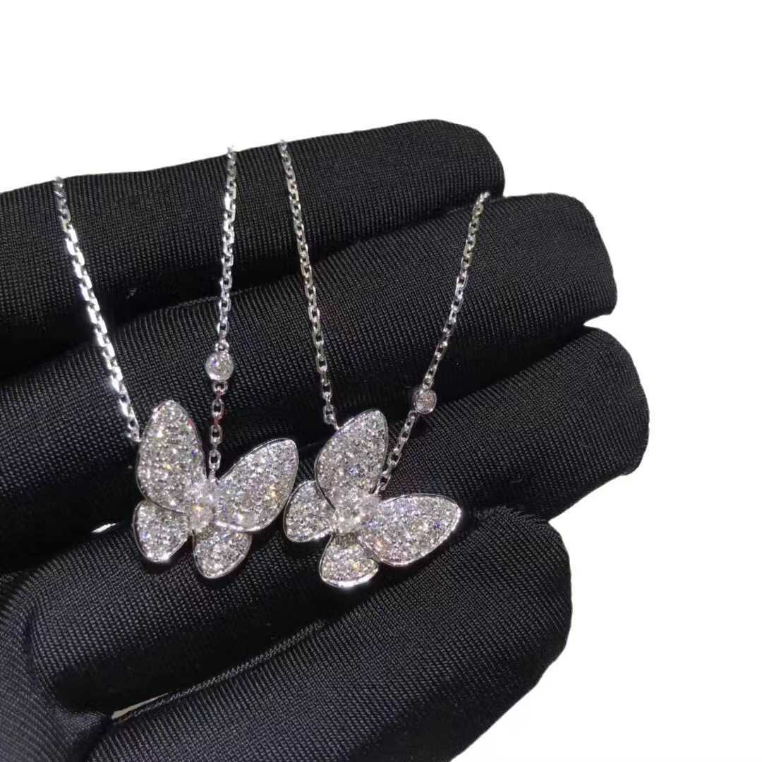 Marca de designer 925 Sterling Silver Van Full Diamond Butterfly Colar com 18k Gold White Powder CNC Pingente Chain Chain High Edition