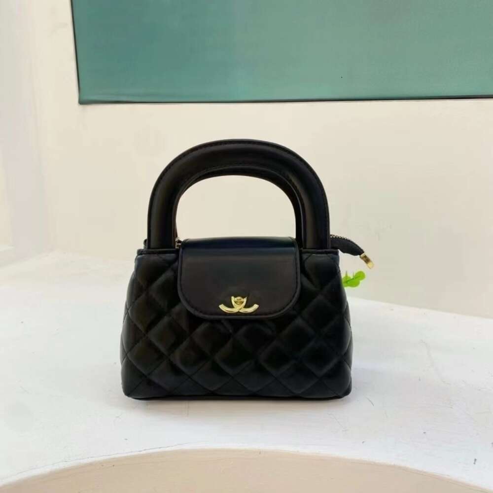 Sac à bandoulière de styliste pour femmes, sac à main de marque populaire, nouveau Style, petit sac à main avec chaîne à poignée carrée, offre spéciale, remise 50%