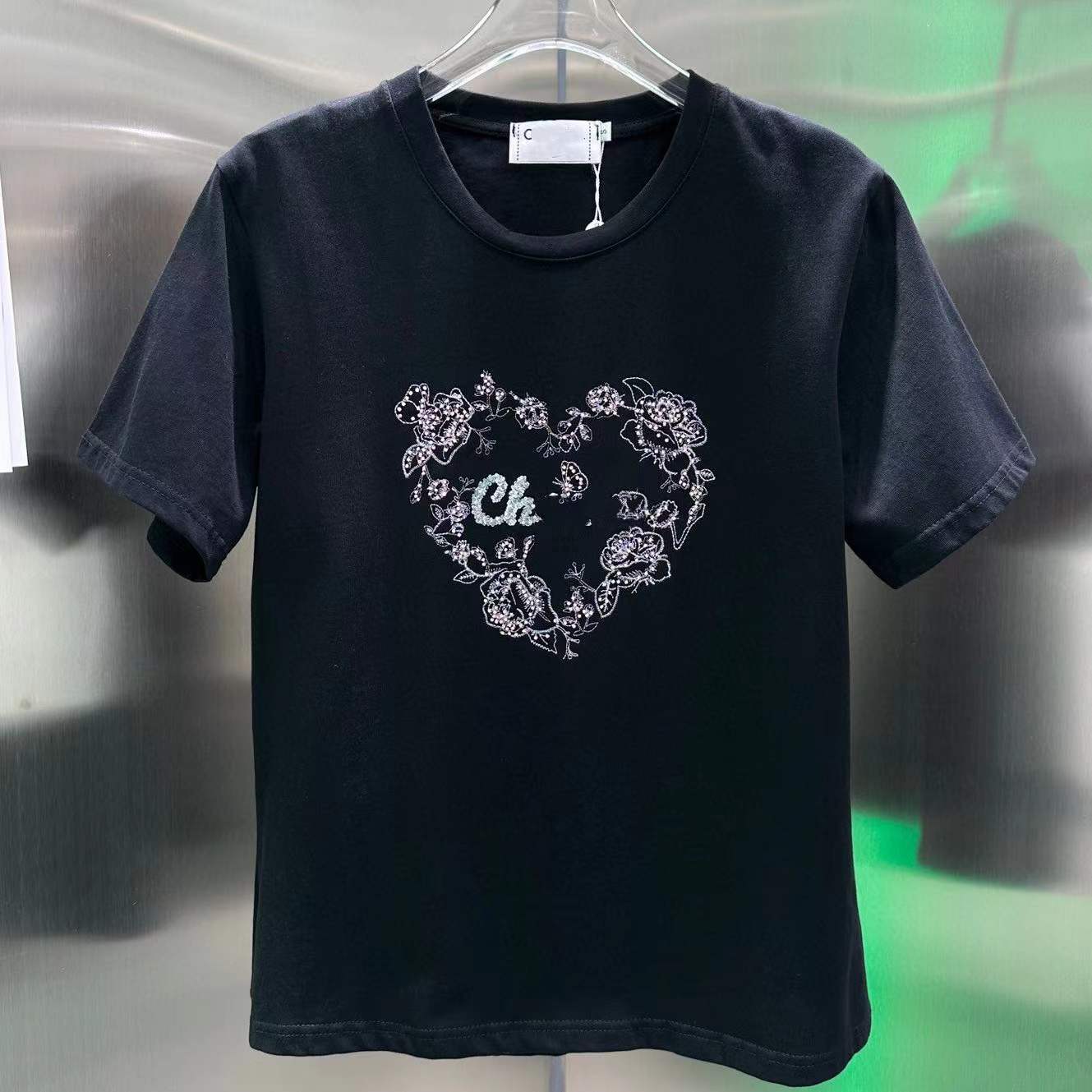 T-shirt respirant à col rond pour femmes, haut de styliste brodé de fleurs à paillettes, petit col rond, printemps 2024