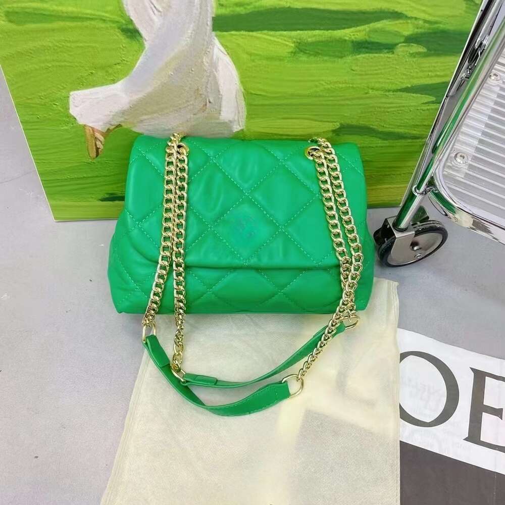 Single Shoulder Bag Store Low Price gratis mail grossist detaljhandel amy kanin kvinnor trendig mångsidig 2024 ny lingge broderad tråd deign fashionabla nisch