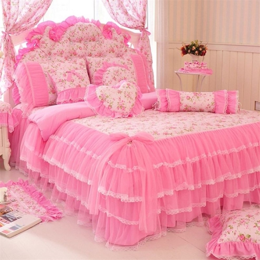 Style coréen rose dentelle couvre-lit ensemble de literie roi reine 4 pièces princesse housse de couette jupes de lit literie coton textile de maison 201209213J