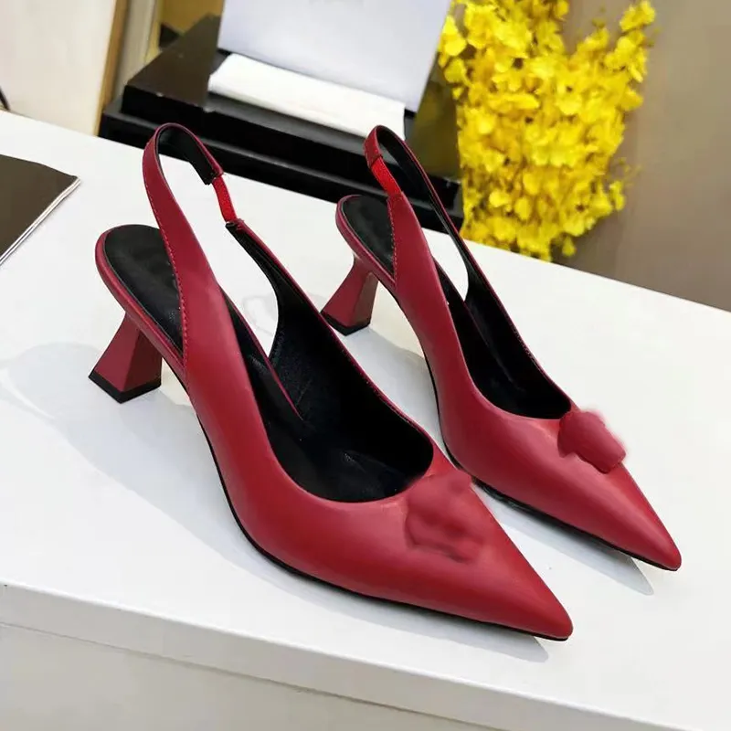 Designer high heels Hollow bun women`s patent leather chunky dress shoes Metal jewelry pointed party dress Wedding shoes Square toe sandals