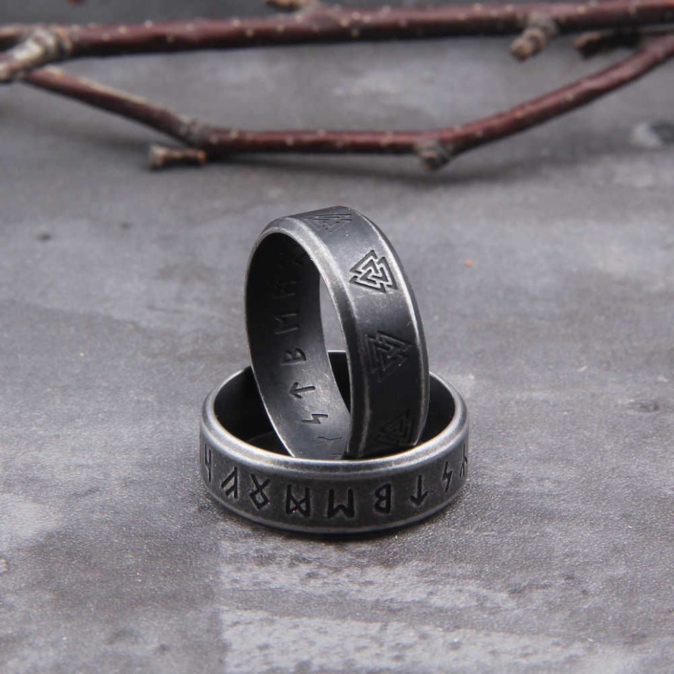 316L roestvrij staal Odin Noorse Viking Amulet Rune Fashion Style MANNEN en vrouwen mode woorden RETRO Ringen Sieraden met houten doos P2446