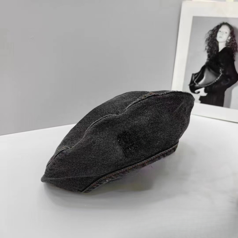 Cap Casquette Luxe Hat Designer denim Beret för kvinnor vår vintage trendiga modehuvudmössor