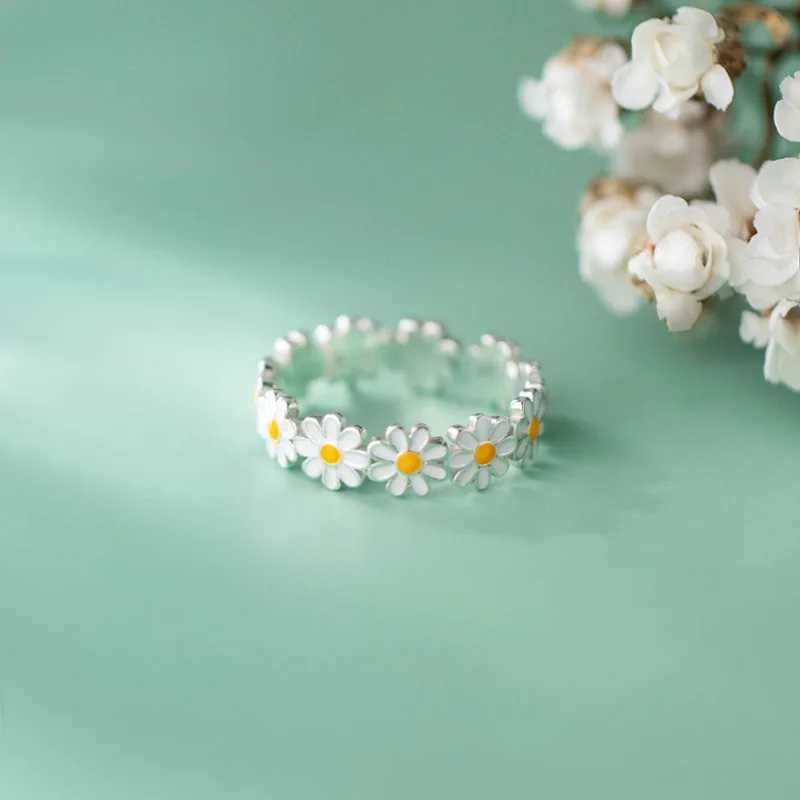 Bröllopsringar Vintage Daisy Flower Rings for Women Korean Style Justerbar öppningsfingerring Bride Bröllopsengagemang Uttalande smycken GIF 24329