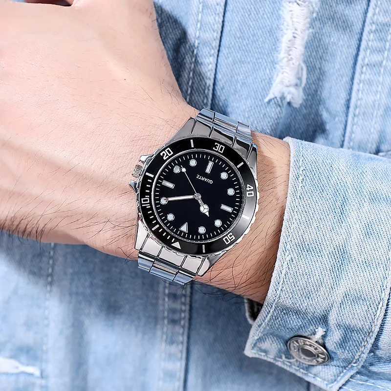 Relógios de pulso 40mm relógio de aço inoxidável de luxo masculino moda quartzo relógio de pulso legal relógios para homem negócios masculino relógio casual 24329