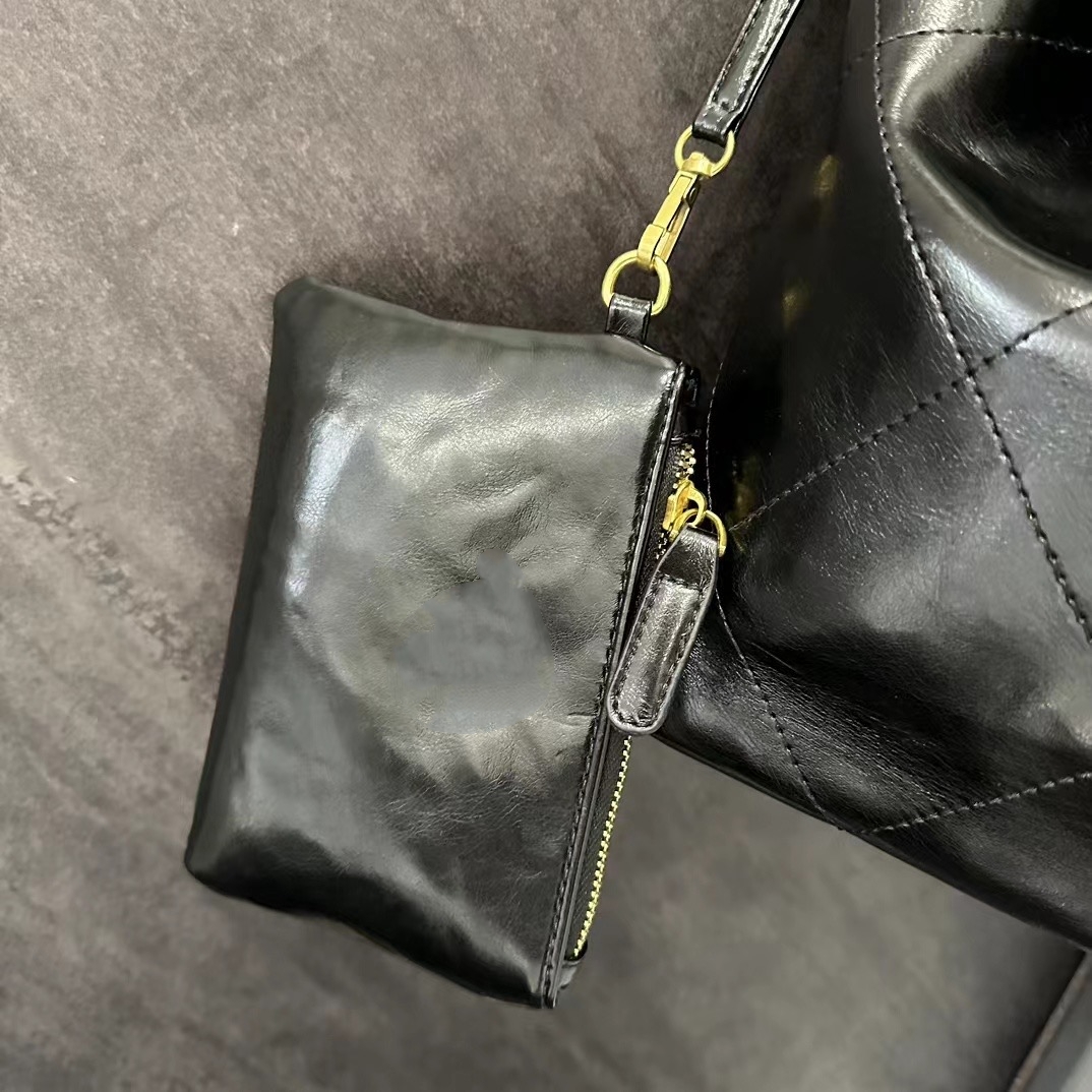 Sacs à bandoulière de luxe pour femmes, sac poubelle en cuir verni, sacs à main populaires de Paris avec un sac à monnaie, petite poche, grande capacité, sans boîte, haute qualité, stock blanc et noir