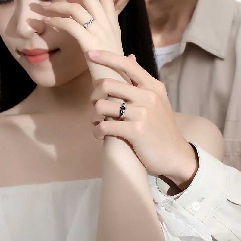 Wedding Rings Luxury Crystal Angel Demon Couple Rings for Women Men Romantic Fashion Wings Design Adjustable Engagement Ring Wedding Jewelry 24329