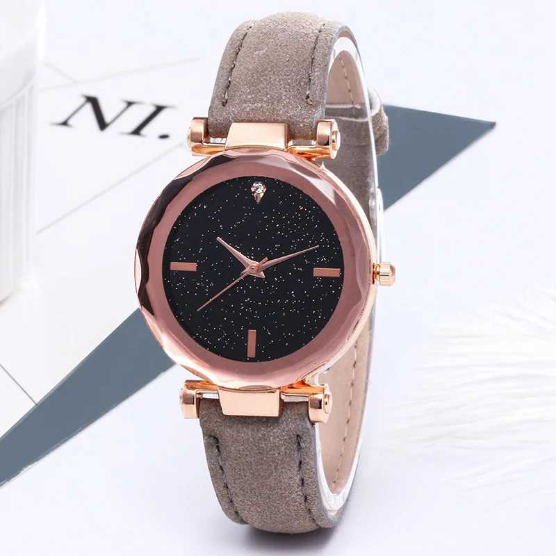 Wristwatches Women Casual Watch Round Star Dial Wrist Watches with Perforated Strap Casual Women Watch Wrist Watches 24329