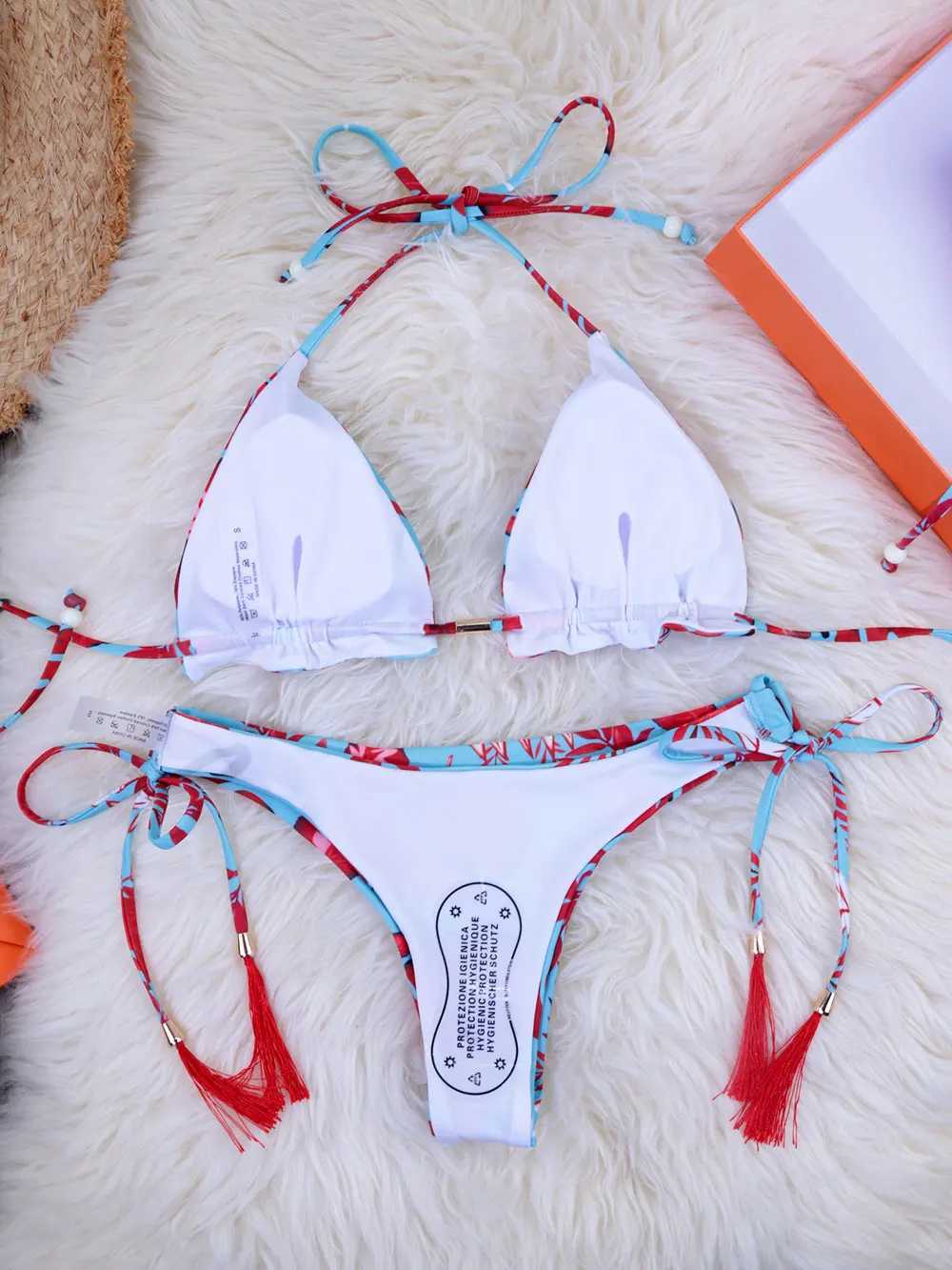 Traje de baño para mujer Conjunto de bikini triangular para niñas Brasil Bikini 2024 Traje de baño con correa de lazo Traje de baño con borlas Traje de playa para mujer Traje de baño push up J240330