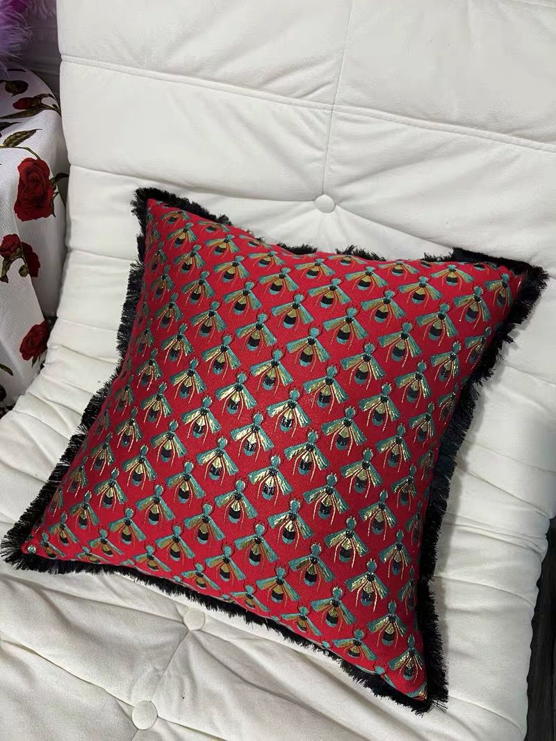 Luxury designer pillow case classic pattern cushion cover the size 45*45cm or 50*50cm for new home decoration New Year festival Christmas festival gifts