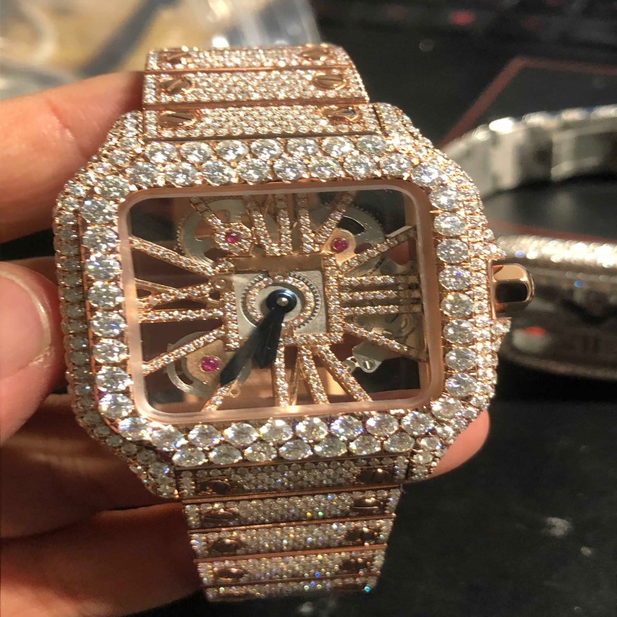 Armbandsur nya skelett Sier VVS1 VIP Diamonds Watch Pass TT Quartz Movement Top Quality Men lyx Iced Out Sapphire Watch With300U