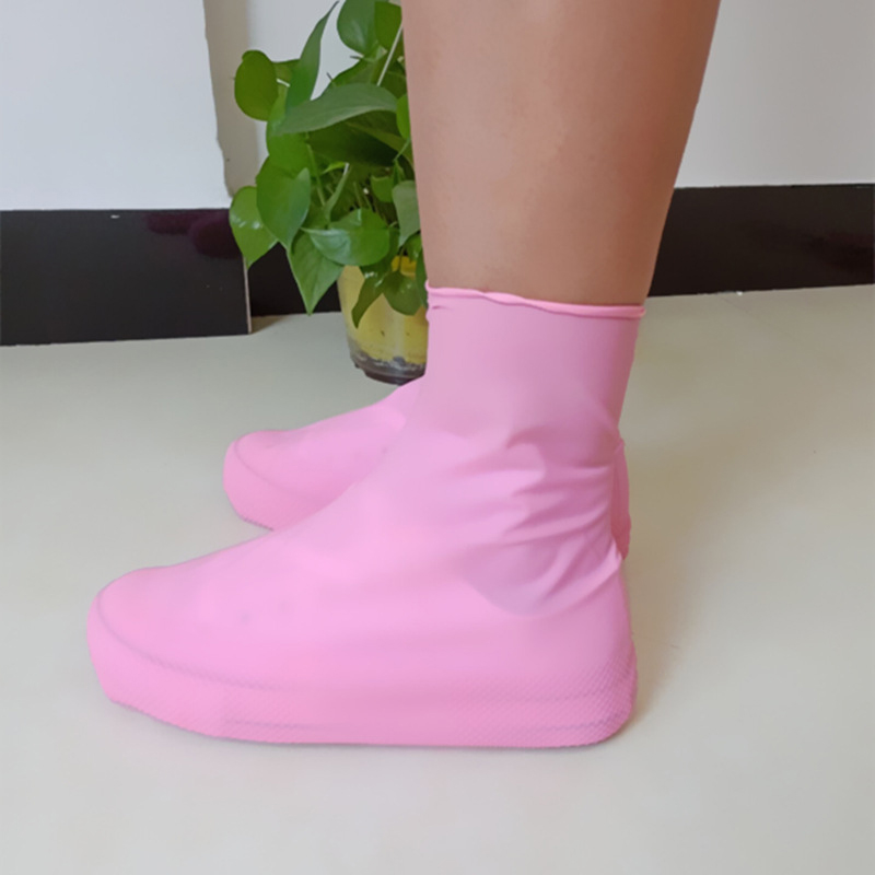 2022 Nieuwe High Top Rain Boots Cover waterdichte schoeiselafdekkingen Dikke siliconenschoenafdekkingen voor regenachtige dag buitenschoen Rain Cover