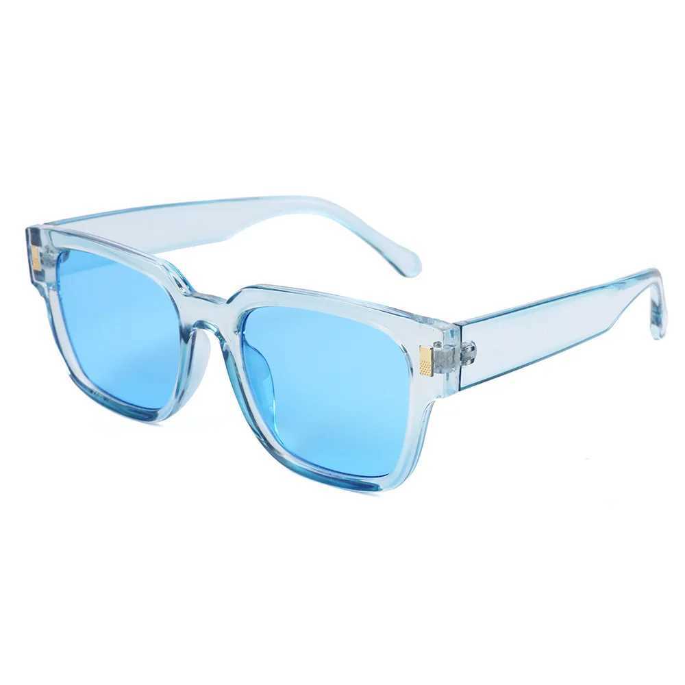 Sunglasses Summer Oversized Square Sunglasses Womens Fashion Sunglasses Retro Tone Goggles UV400 Protect Street Womens and Mens Eyewear J240330