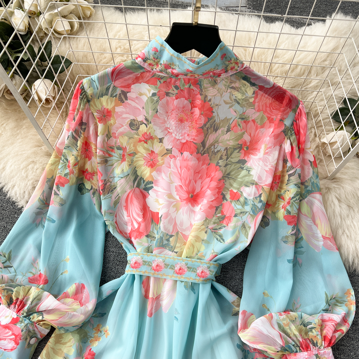 Temel Sıradan Elbiseler 2024 İlkbahar Yaz Çiçek Baskı Şifon Bohem Elbise Kadınlar Stand Uzun Fener Kollu Çırpma Düğmeleri Kemer Maxi Robe Vestidos