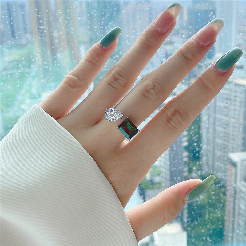 Pear Square Green Diamond Emerald Rings for Women 925 Sterling Silver Love Designer Ring Woman 8A Zirconia Jewelry Jewelry Daily Outfit Hift Box Depliable