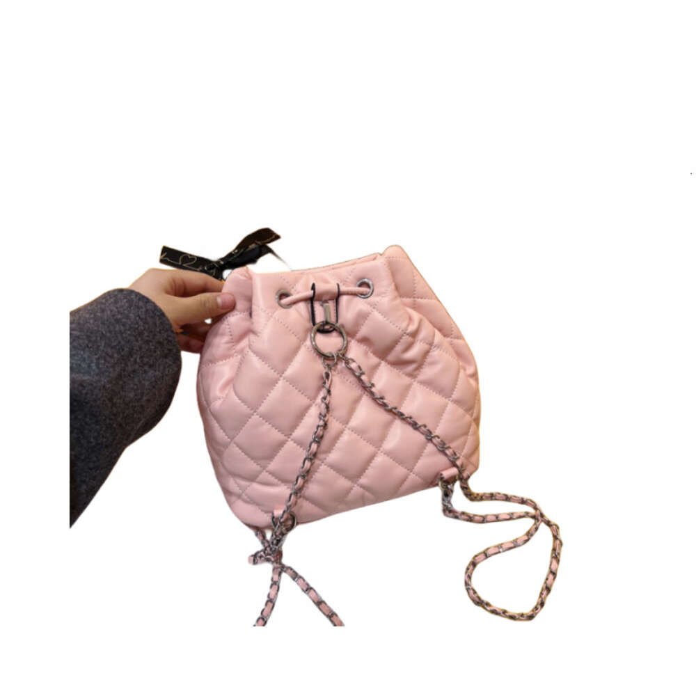 Borse da donna di marca di vendita calde di marca di borse da donna Borsa da donna con zaino a catena colorata nuova cucita