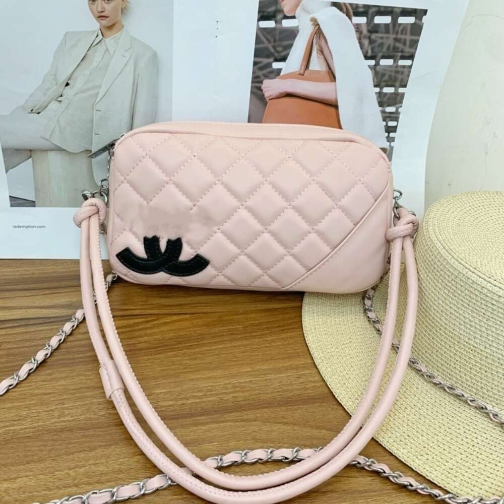 Axelväska designer fabrik rabatt ny kvinnor mjuk läder textur axel med stor kapacitet crossbody diamant rutnät liten fyrkantig mamma