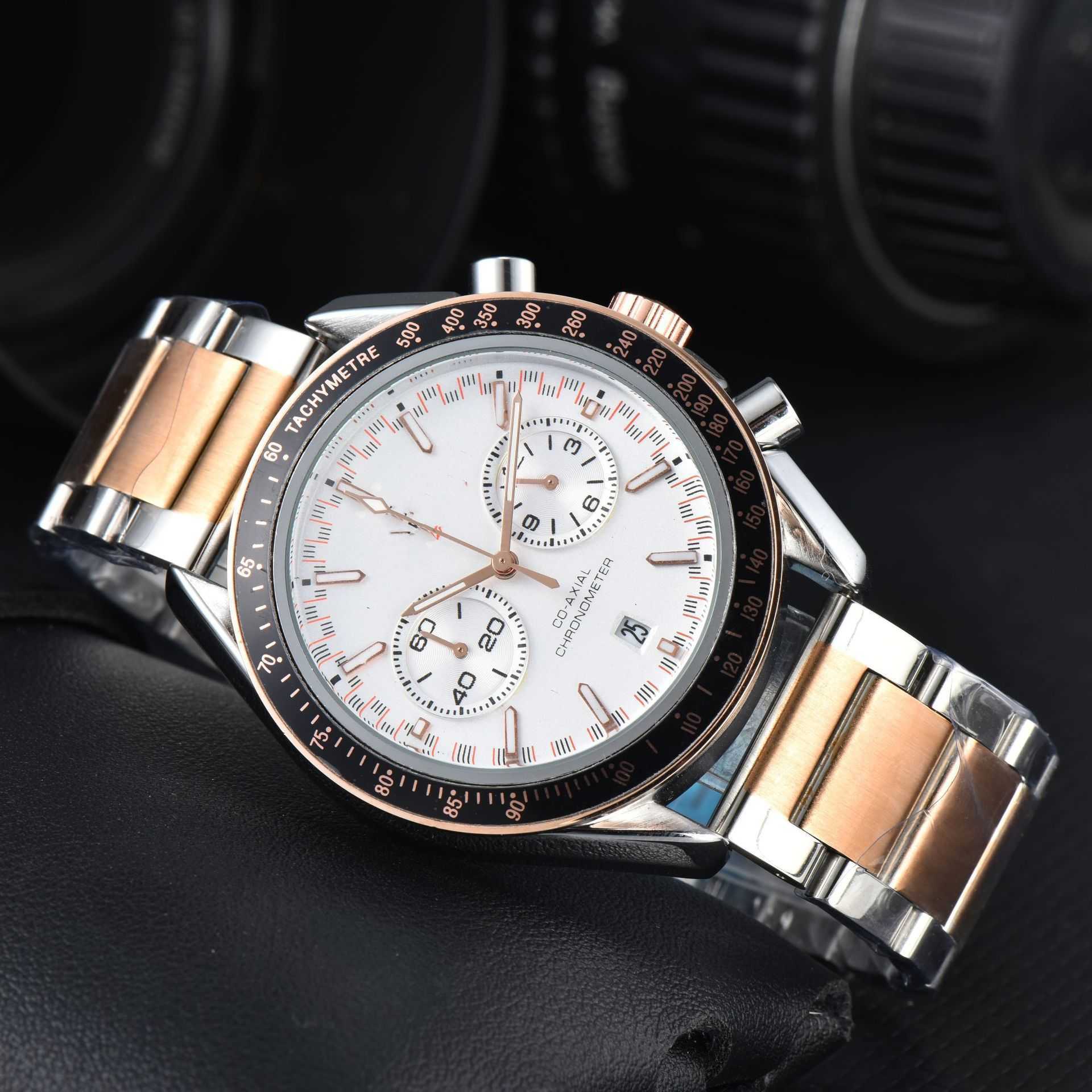 Bekijk horloges AAA 2024 Heren Hoge kwaliteit Horloge 5-pins Multi Functional European Famous Watch Steel Band Quartz Watch