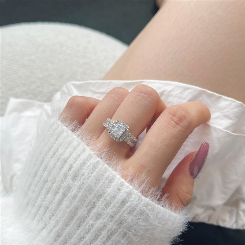 Top Luxury Diamond Ring For Woman Sieraden 925 Sterling Silver Designer Rings vrouwen feest wit 8a kubieke zirconia maat 6-9 dagelijkse outfit vriend Valentijnsdag cadeaubon