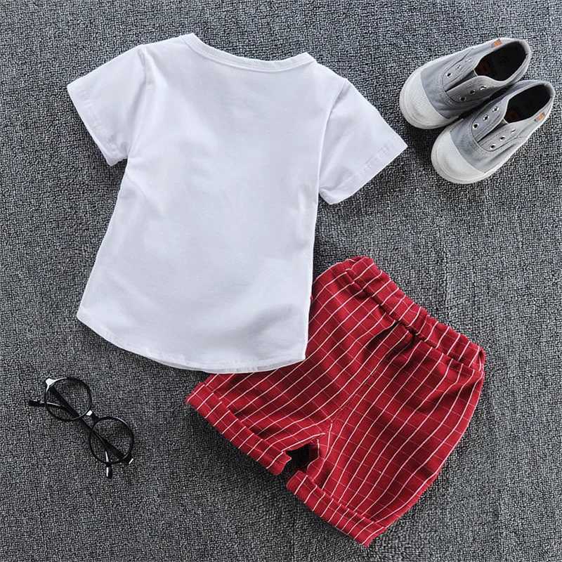 Set di abbigliamento 2 pezzi Set bambini Summer Childrens in uscita Gentleman Style finta Shorts Shorts Shorts Shorts Shorts Shorts Shorts