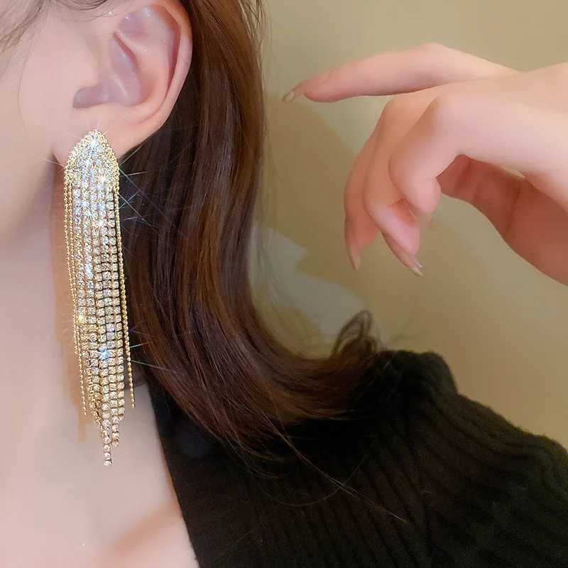 Bengelen kroonluchter glanzende lange tassel kristal rhinestone oorbellen voor vrouwen bruiloftsfeest oorbellen Koreaanse overdreven deisgn sieraden