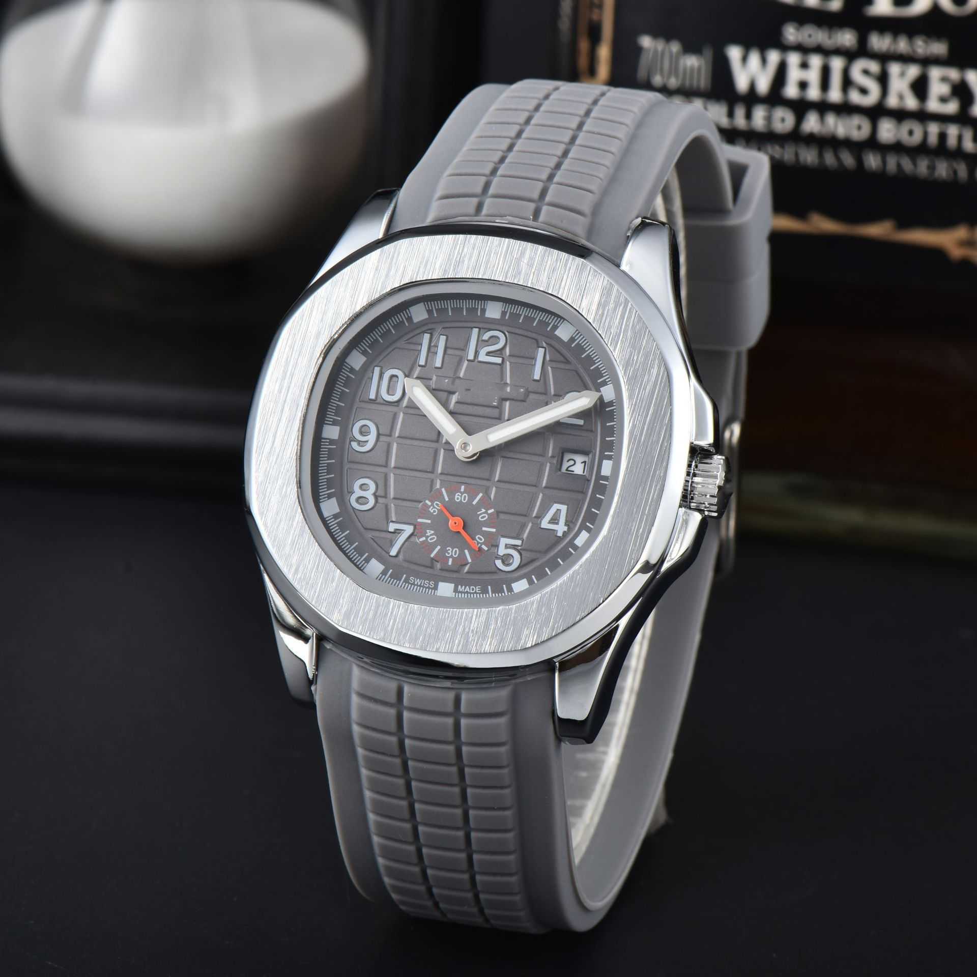 Designer Watch ReloJ Saatler AAA kuvars izle Badajia Parrot Thread Çok Fonksiyonlu Kuvars Saat Altıgen Plaka YCD087 MENS SAAT