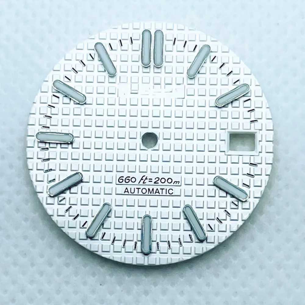 Bandas de reloj NH35 Dial 28.5 mm de luz de roble verde modificado Mecánica Mecánica Mecánica NH36 Accesorios Q240430