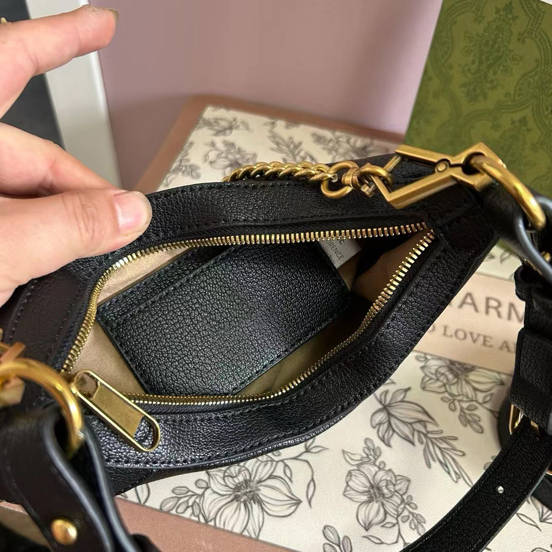 Designer tas dames onderarm tas klassieke schoudertas dames croissant crossbody tas mode handtas kettingzak is een zeer veelzijdige tas met temperament