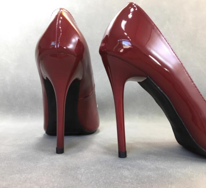 Luksusowe seksowne buty sztyletowe kobiety projektanty pompki norszektone klamra impreza ślubna sukienka wieczorowa buty patentowe skórzane palce u nogi butę damskie buty