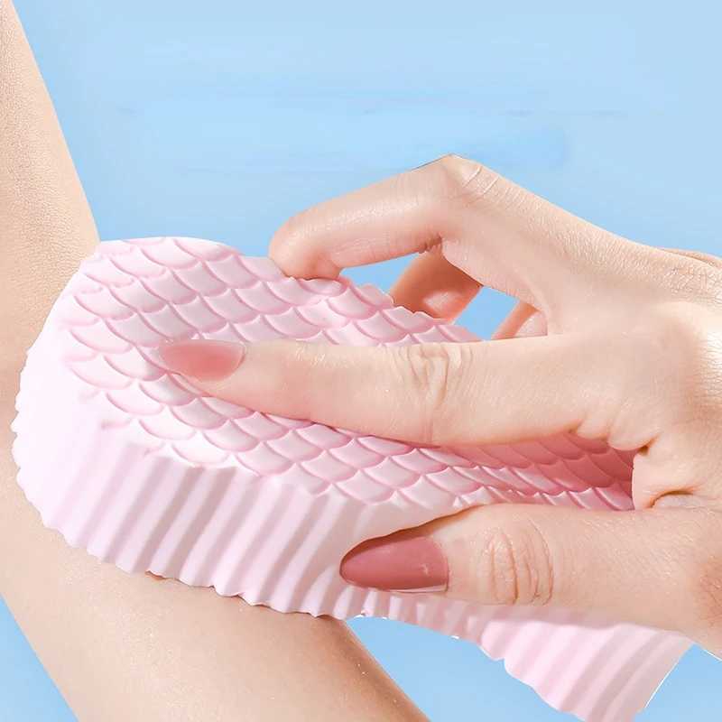 Badwerkzeuge Zubehör 3D Körperreinigung Bad Schwamm Baby Weiches Handtuch Reibung Schlamm ohne Schaden für Haut Kinderfisch -Skala Muster Waschmaschine dusche Q240430