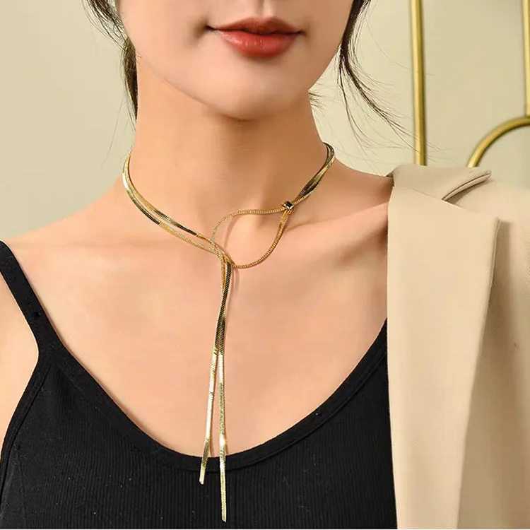 Colliers pendants 2024 Collier de traction tendance Femme Nouvelle Fashion coréenne Luxury Elegant Claw Chain Chain Collier Bijoux de travail Date de travail Q240430