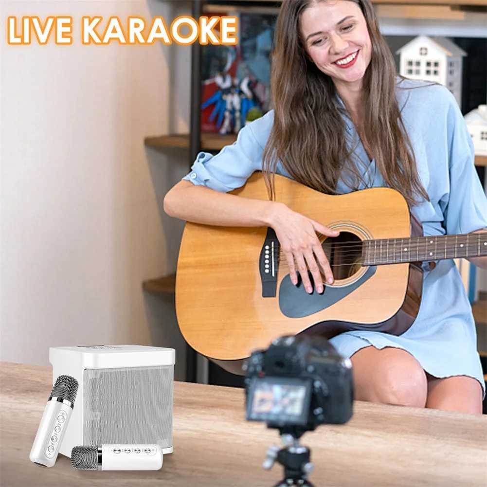Tragbare Lautsprecher KD203 Karaoke -Maschine mit Dual -Mikrofonen für Sprachmodifikationen Tragbarer Lautsprecher Studio Subwoofer Aux TF -Karte USB -Player J240505