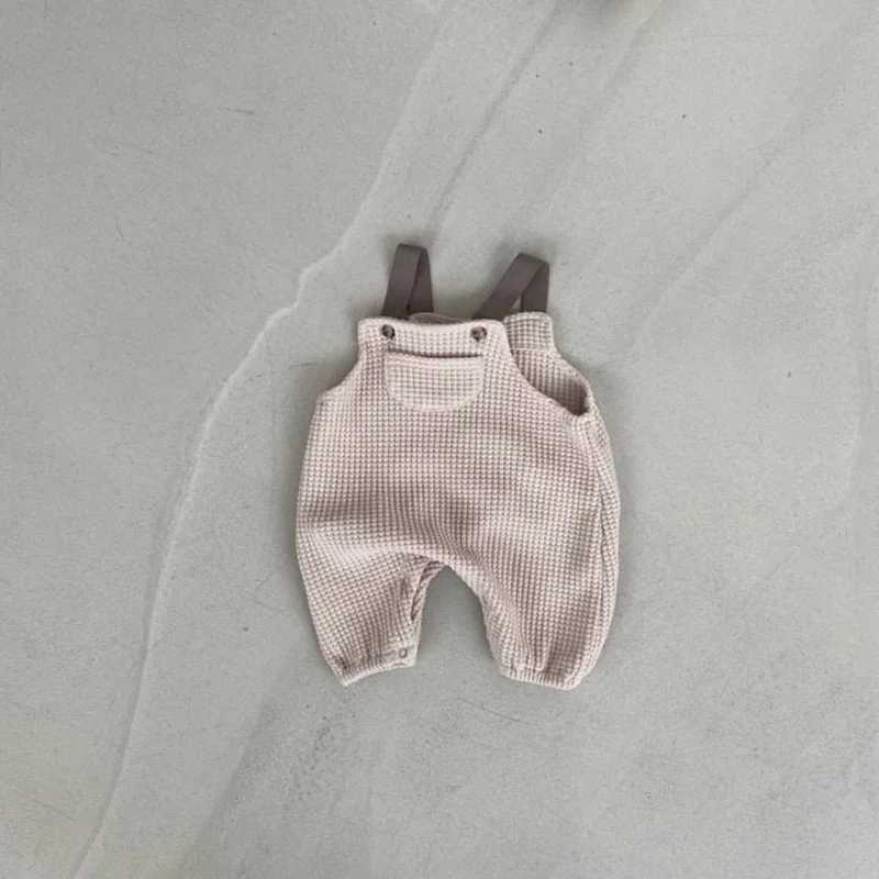 Rompers Baby Clothes Waffle Overalls Boys Jumpsuits Front Pocket Girl Romper H240509