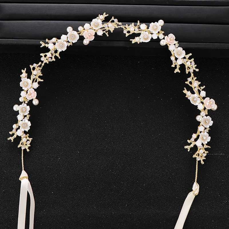 Hochzeitshaarschmuck Vintage Hochzeit Haarzubehör Kristallperlenblumkopf mit goldenem Brauthaarzubehör handgefertigtes Kopfbedeckungsbraut Tiara