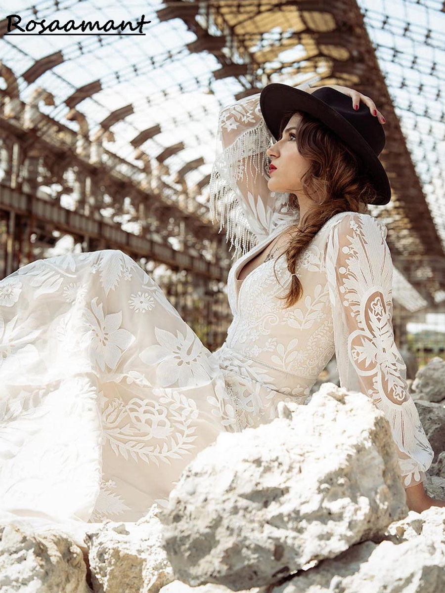 Spiaggia una linea abiti da sposa New Boho Deep Deep Lace Appliques Sweep Train Bridal Gowns Vestidos