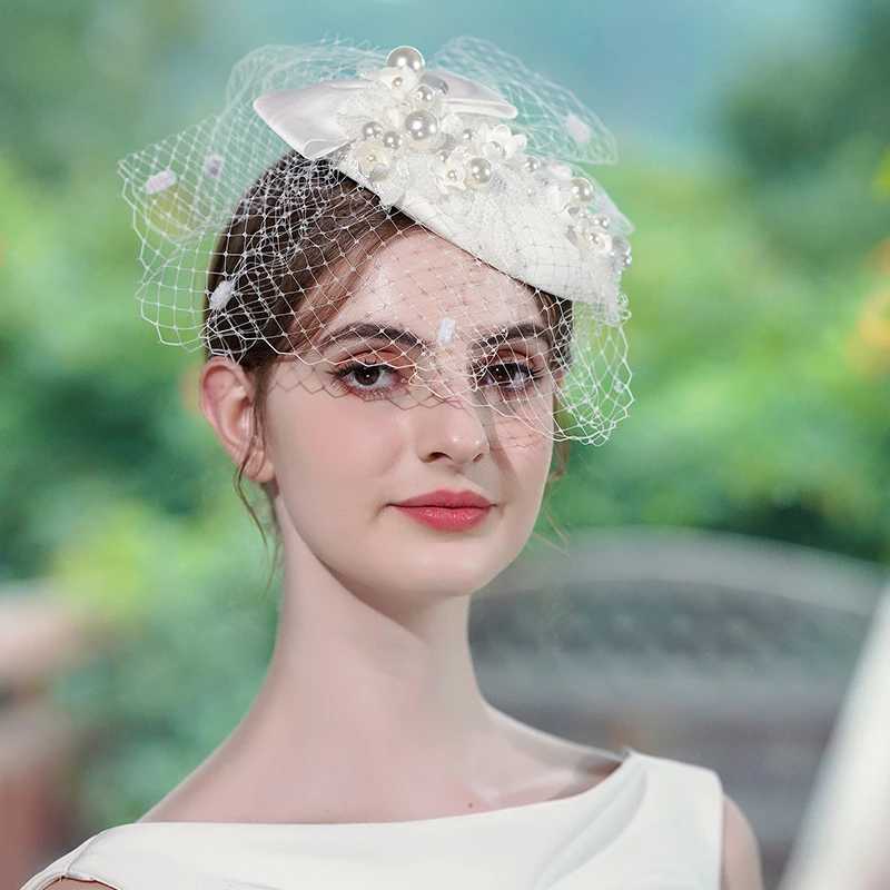 Bandons de luxe Perle Headwearwear Handmade Bridal Headwear Charming Wedding Hairstyle Accessoires Photo Boîte médicale Party Fedora Q240506