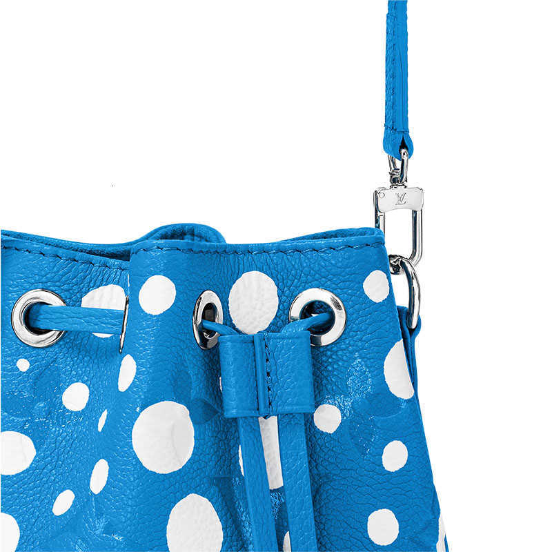 Bolsa infantil Brand de luxo Bag feminina x YK Nano No Blue Mini Infinite Dot Print Prindstring One ombro Crossbody Bucket Bag M81985