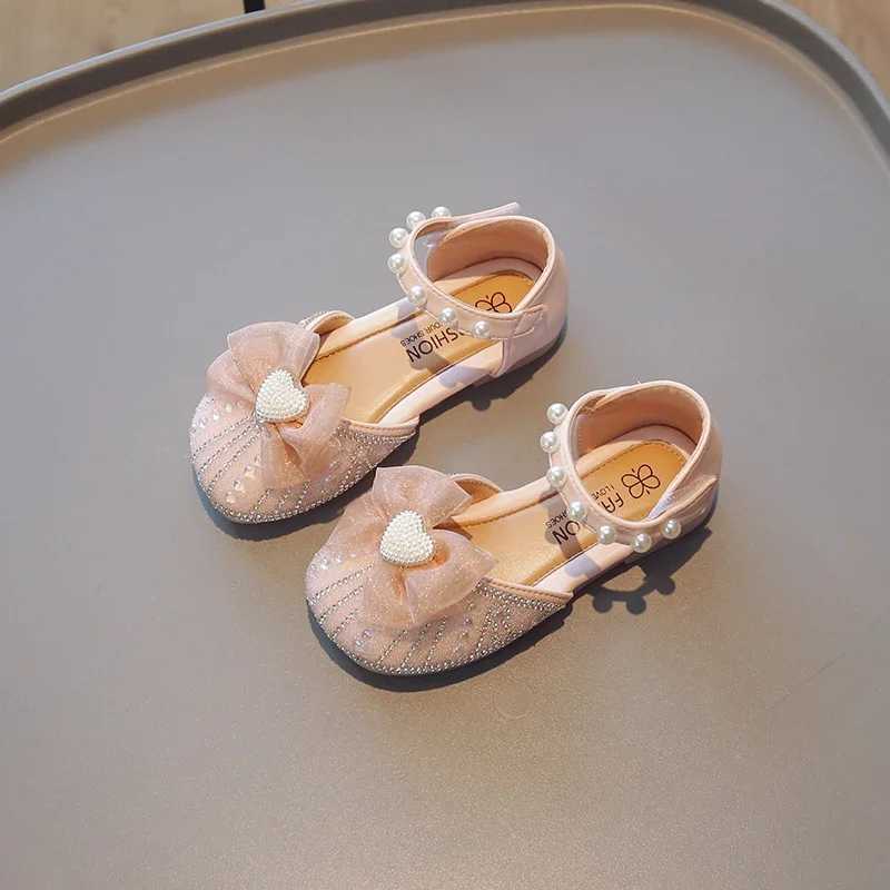 Sandales pour enfants sandales d'été Sweet Pearl Heart Princess Chaussures pour filles mode élégant gamin causal robe de fête de mariage sandales plates