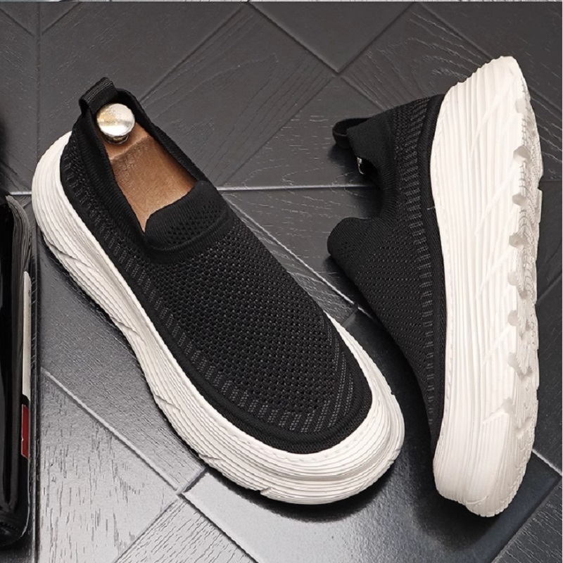 Designer de luxe Fashion Fashion Men d'été Mesh Boucture à cascade respirante Sneakers Male Sports Walking Chaussures Confort Locs 1A13