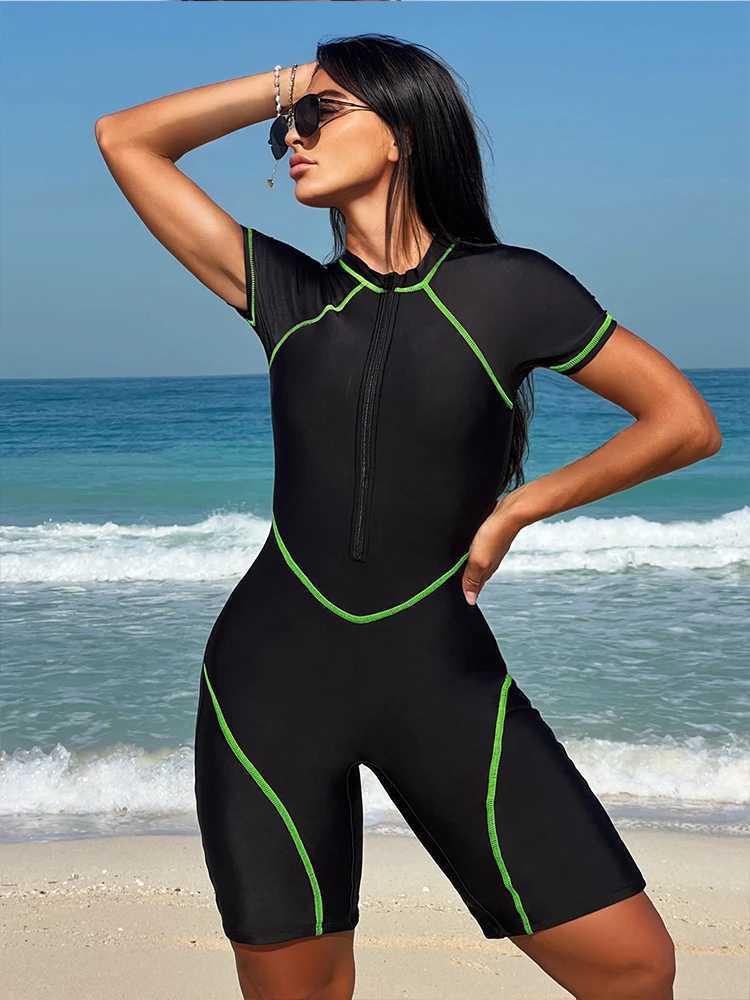 Swimwear féminin Peachtan Surf Suit Woman Sports Sweetwear Shorts Slve Slve New Beachwear Ensemble 2024 Cosuil de bain noir Femme One Piece Y240429