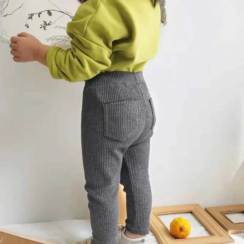 Pantaloni di cotone a gambe lunghe bambini bambini 2023 pantaloni bambini primaverili/estivi pantaloni solidi pantaloni bambini