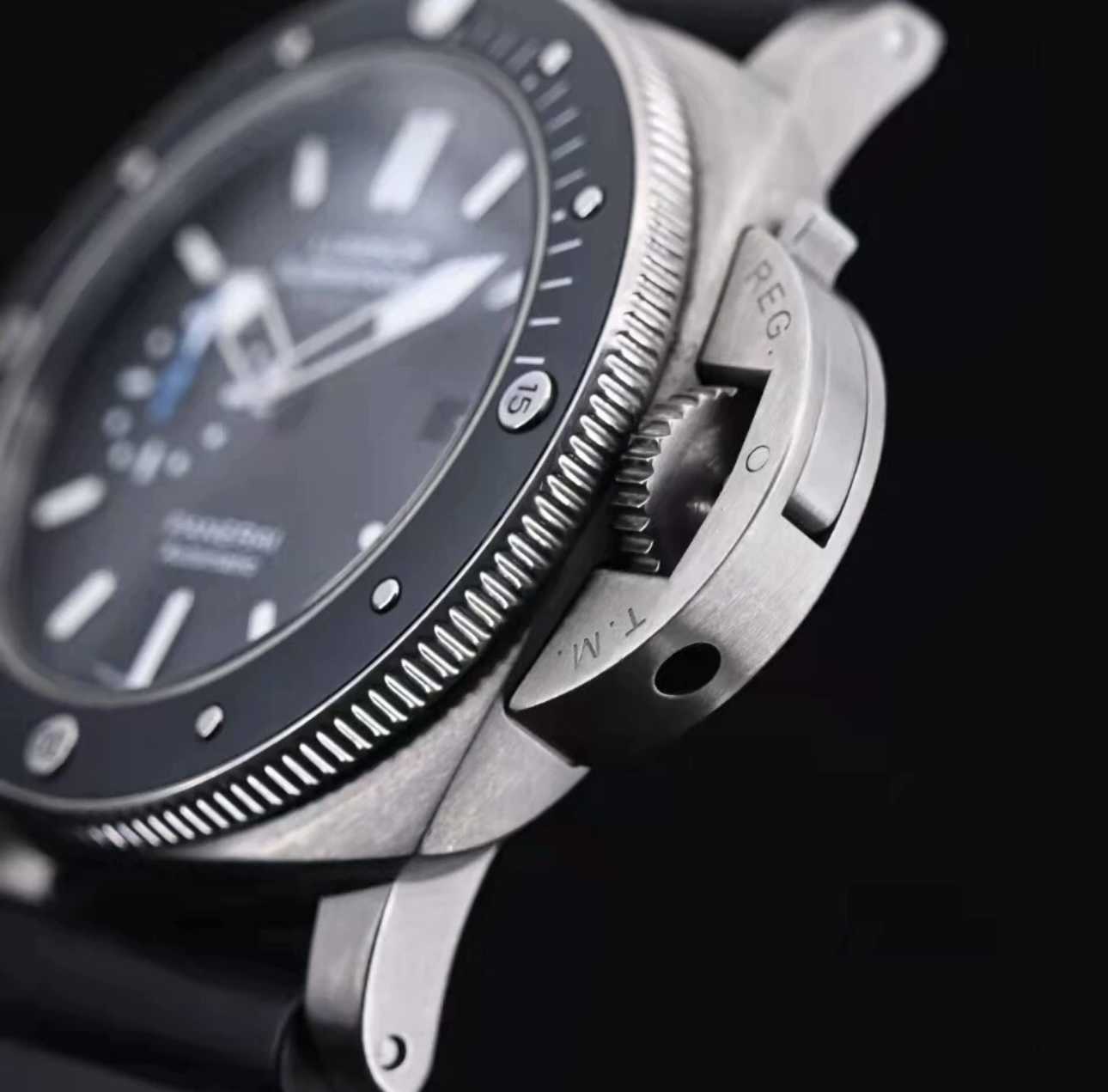 Fashion Luxury Penarrei Watch Designer Box Certificat Série Stealth Série mécanique automatique