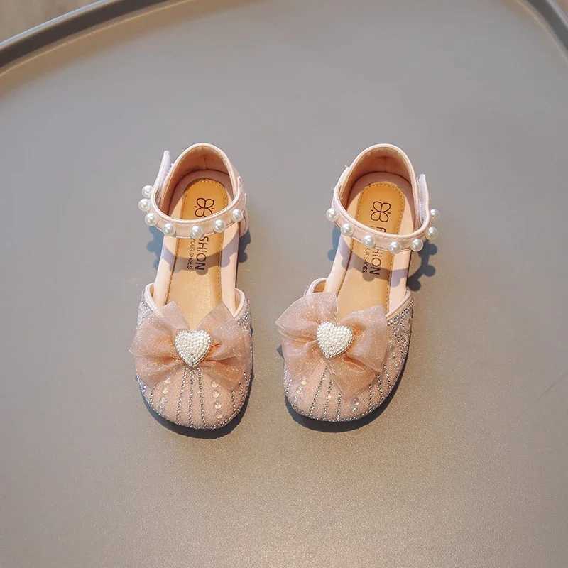 Sandales pour enfants sandales d'été Sweet Pearl Heart Princess Chaussures pour filles mode élégant gamin causal robe de fête de mariage sandales plates