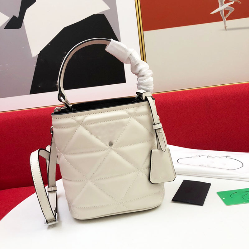 Bolsa de designer de alta qualidade Bolsa de parkas espectro mini bolsa de compras completa com bordado de pele de ovelha design clássico e moda