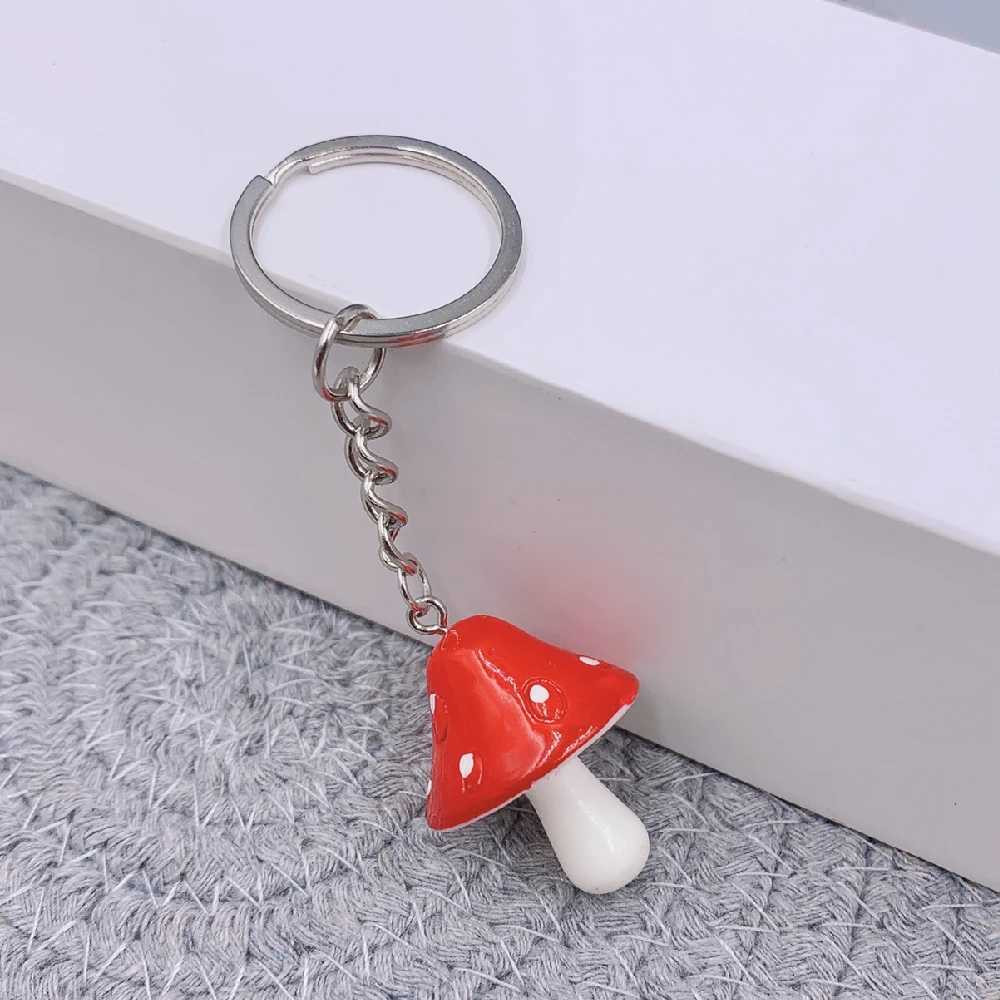 Keychains Lanyards Nouveaux champignons acryliques longues chaînes clés clés Anneaux clés Charmes en alliage Cadeaux en gros