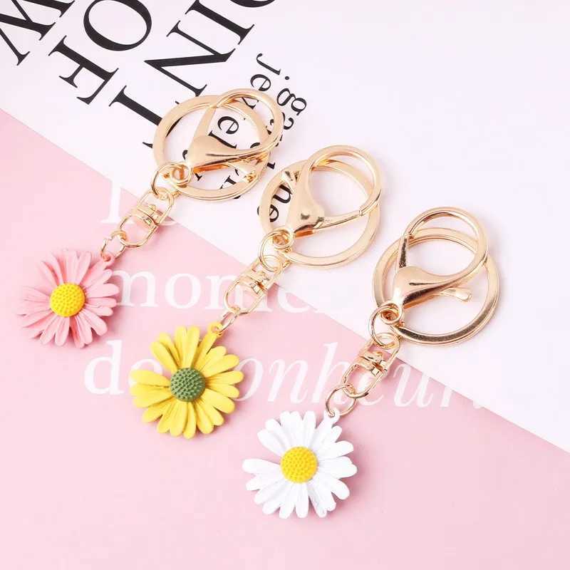 Schlüsselanhänger Lanyards süße Daisy Flower Keychain Modepflanzen Keyrings Charms Bag Anhänger Telefon Ornamente USB -Antrieb Accessoire Auto Grandsschützer Schlüsselhalter